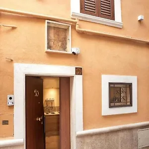 https://casa-dei-nonni-bari.barihotels.org